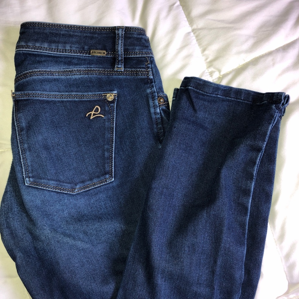 DL1961 Angel Skinny Ankle Jeans. Size 26
